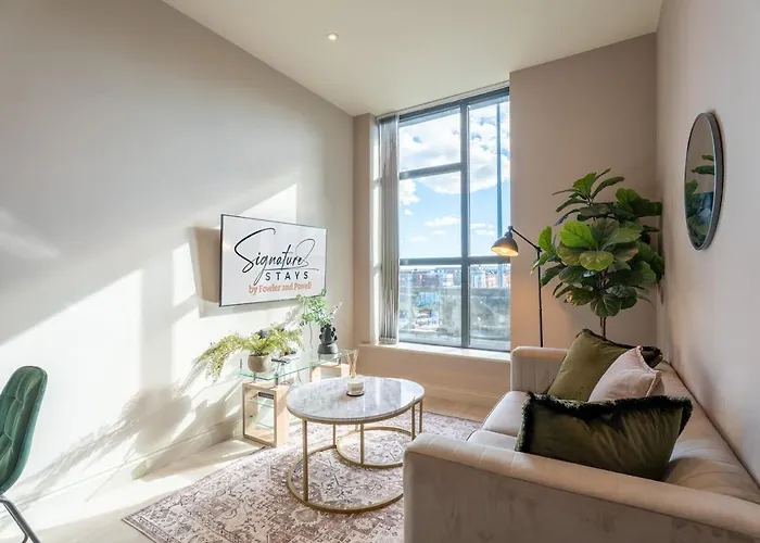 Contemporary 1-bedroom Apartment, Includes Sofa Bed Leeds (West Yorkshire)